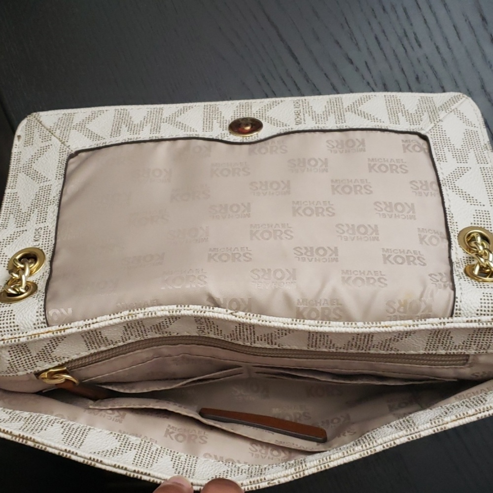 MK bag - Picture 4 of 4